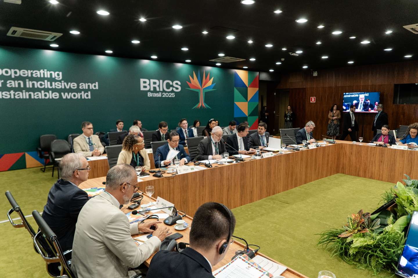 BRICS assinam declaração conjunta para fortalecer educação