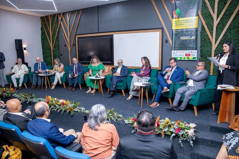 Inpa reforça contribuição da ciência da Amazônia com soluções para crise climática