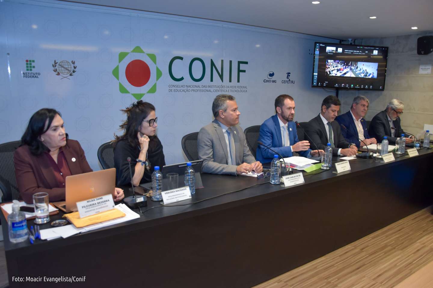 Ministro da Educação destaca alimentação estudantil e fortalecimento da Rede Federal em reunião do Conif